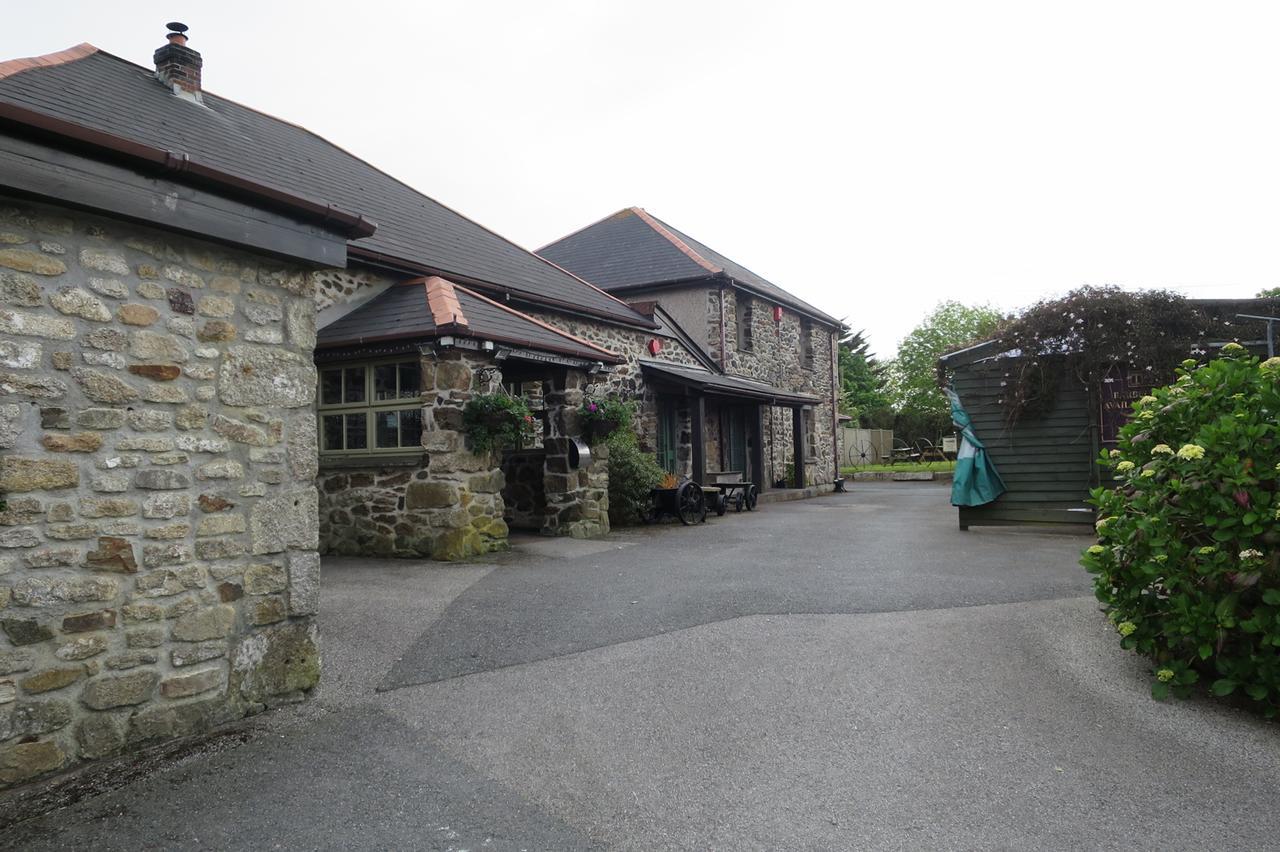 Tricky'S Hotel Redruth Dış mekan fotoğraf